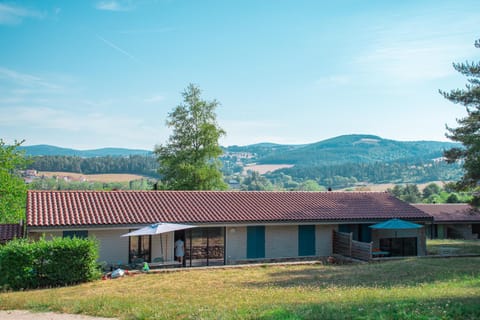 Village de gîtes de la Forêt de Ganigal House in Auvergne-Rhône-Alpes