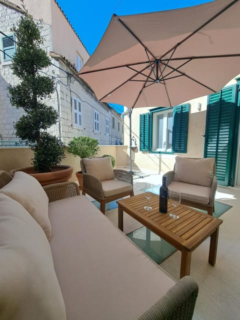 Balcony/Terrace, Seating area