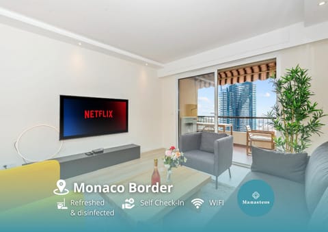TV and multimedia, View (from property/room), Balcony/Terrace, Living room, Seating area, air conditioner