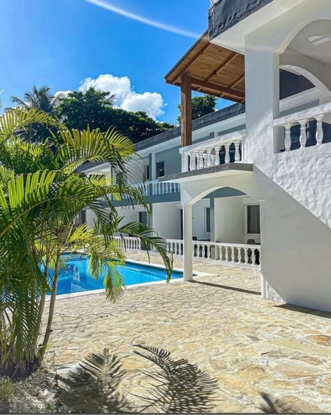 Property building, Garden, View (from property/room), Garden view, Pool view