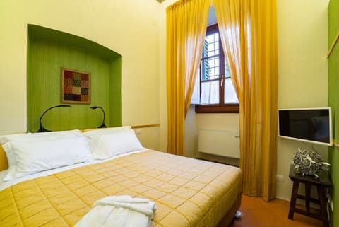 Torre dei Lari Residenza d'Epoca Bed and Breakfast in Florence