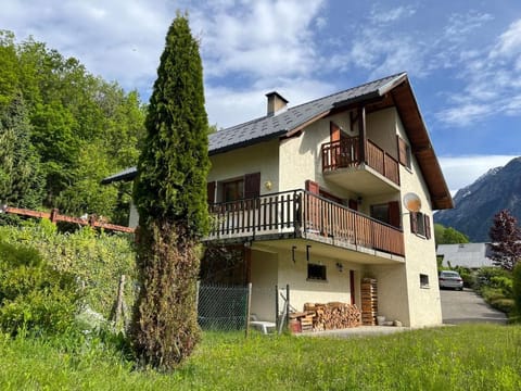 Property building, Garden view, Mountain view