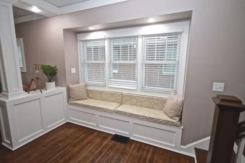 Adorable Broad Ripple Duplex House in Meridian-Kessler