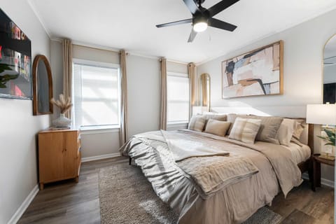 Perfect Location Near Ohare LCP Collection House in Northlake