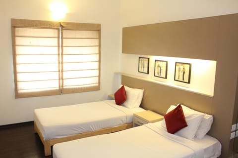 AMC Comforts Hotel in Bengaluru