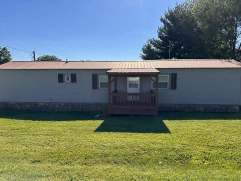 Wake Up on Walnut House in Dale