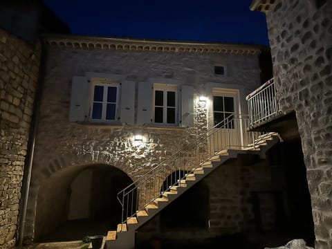 Facade/entrance, Night