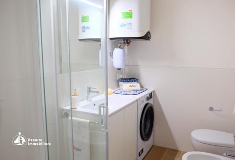 Bathroom, Living room