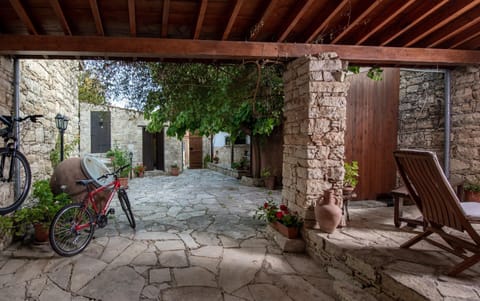 Patio, Garden, Garden view