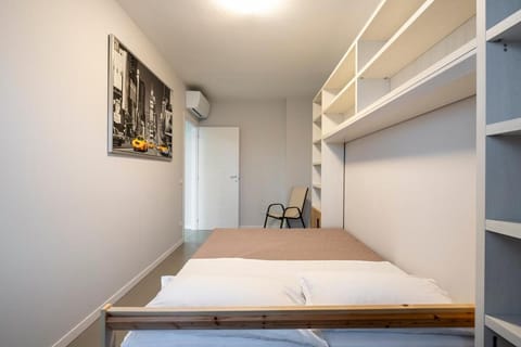 Bed, Photo of the whole room, Bedroom, hair dresser, wardrobe, air conditioner