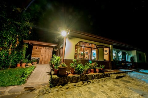 Hospedaje Mariposa Chambre d’hôte in Monteverde