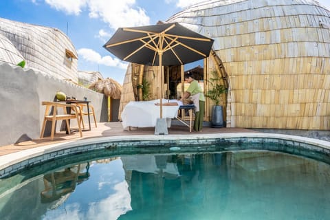Pool view, Swimming pool