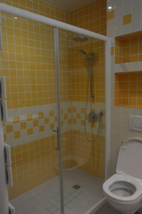 Agréable villa fleurie sur l'ile de Porquerolles Villa in Hyères