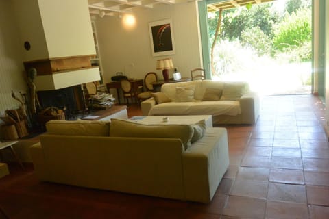 Agréable villa fleurie sur l'ile de Porquerolles Villa in Hyères