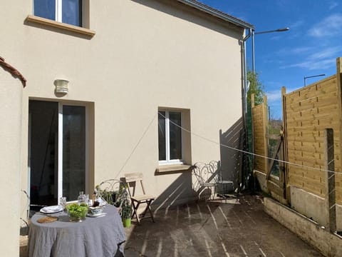 Next castle park studio Apartment in Versailles