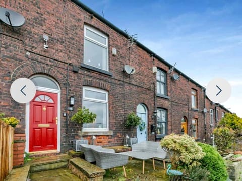 Property building, Patio, Garden, Seating area