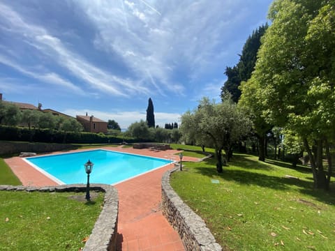 Exclusive Villa Punta San Vigilio Villa in Garda