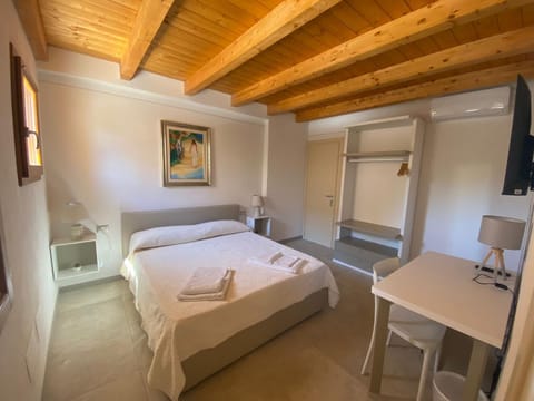 B&B Pettirosso Bed and Breakfast in San Teodoro