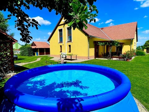 Penzion Sarton Apartment in South Moravian Region