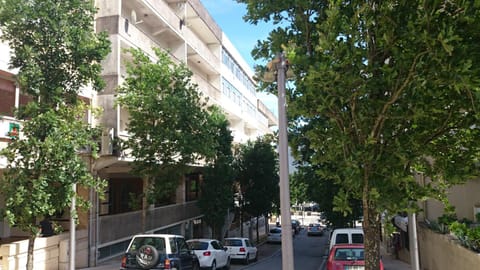 Property building, Facade/entrance, Neighbourhood, Street view, Location