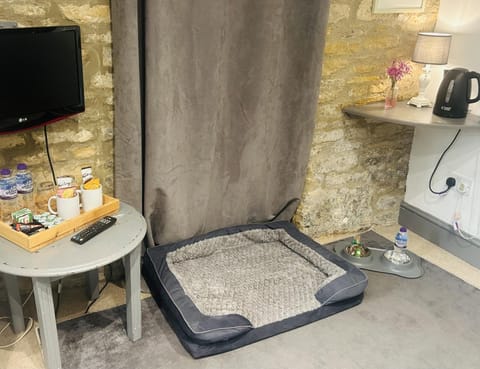 Coffee/tea facilities, Seating area