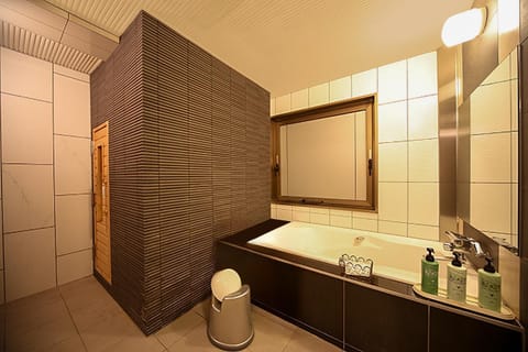 Bathroom, Bath