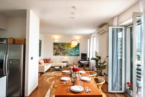 Balcony/Terrace, Living room, Dining area, Sea view, kitchen