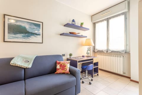 Kitchen or kitchenette, Living room, Dining area, Bedroom