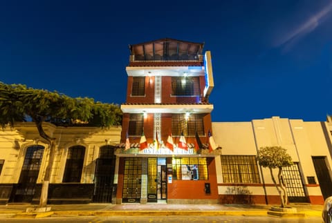 Hostal Iquique Hotel in Lima