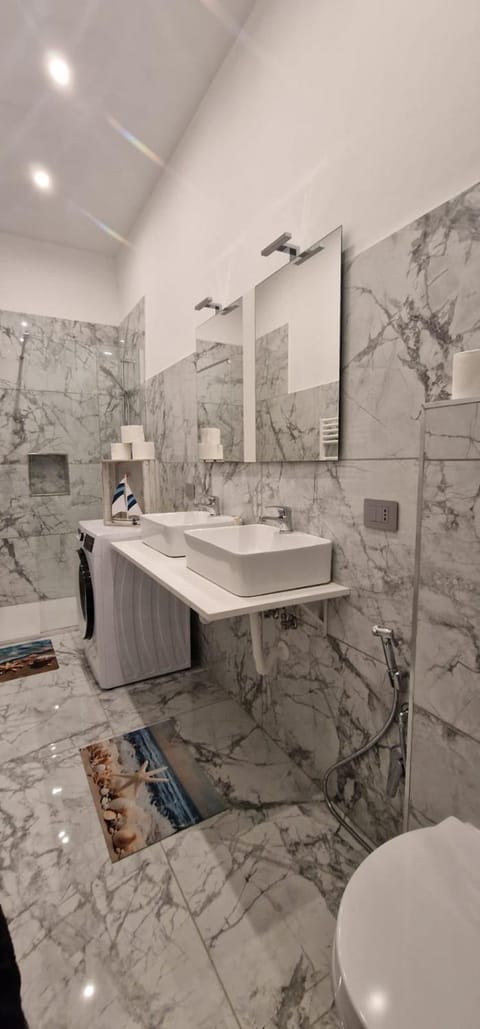 K&A Luxury Apartment x 4 Apartment in Anzio