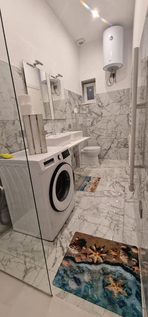 K&A Luxury Apartment x 4 Apartment in Anzio