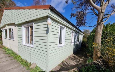 Findhorn Ecovillage Escape - Dianne's House in Scotland