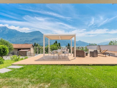 Apartment Luccio by Interhome Apartment in Colico