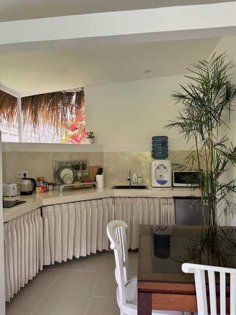 Old Eiwa house Apartment in Ubud