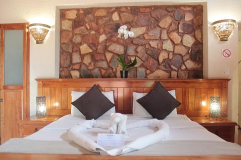 La Montagne Guest Lodge Nature lodge in Gauteng