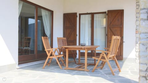 Patio, Garden, Garden view