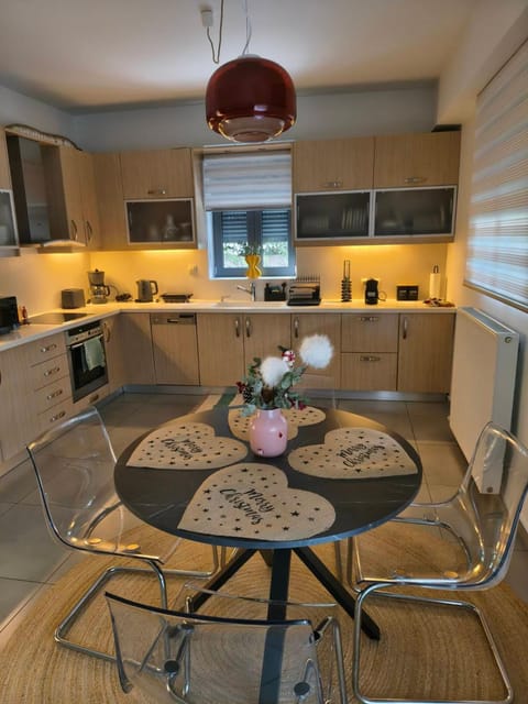 The elegant urban apartment Apartment in Chalandri