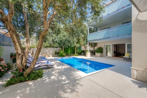 Patio, Garden, Swimming pool, Swimming pool