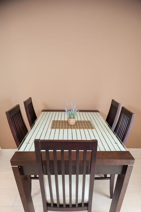 Decorative detail, Dining area