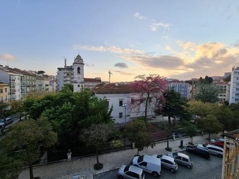 Shangri-La Hostel Anjos Bed and Breakfast in Lisbon