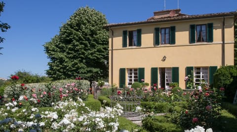 Property building, Spring