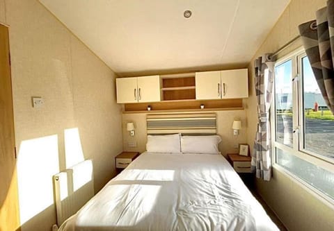 88 Elm Walk Campground/
RV Resort in Whitley Bay