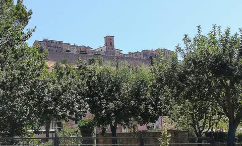 Appartamento Le Colombaie Apartment in Volterra