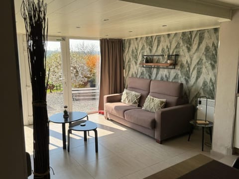 Country house Au Ballet des Hirondelles House in Wallonia, Belgium