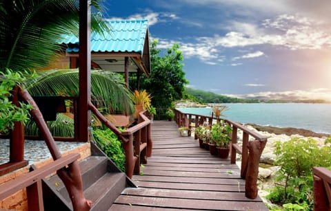 Tongta Phaview Resort Resort in Phe