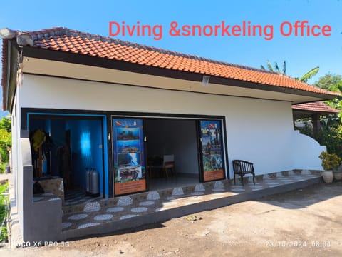 Mango Moon Bed and Breakfast in Bali