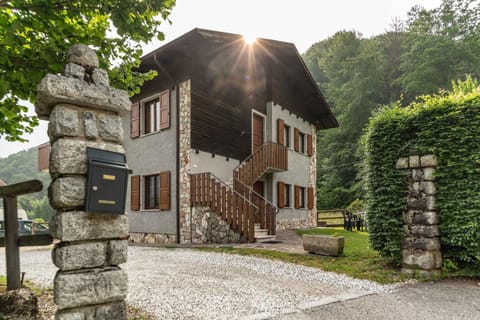 Property building, Day, Natural landscape