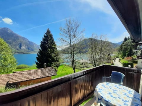 Nearby landmark, Natural landscape, View (from property/room), Balcony/Terrace, Lake view, Mountain view