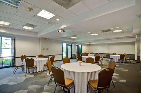 Meeting/conference room