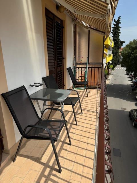 Day, Balcony/Terrace